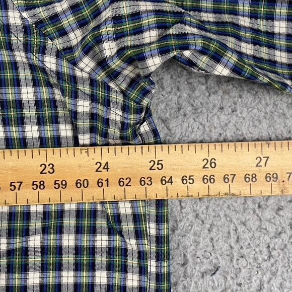 L.L. Bean Wrinkle Resistant Button Down Shirt Men's Large Green Plaid - Picture 5 of 7